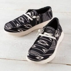 Ariat Hilo Flex Chimayo Cristo Black