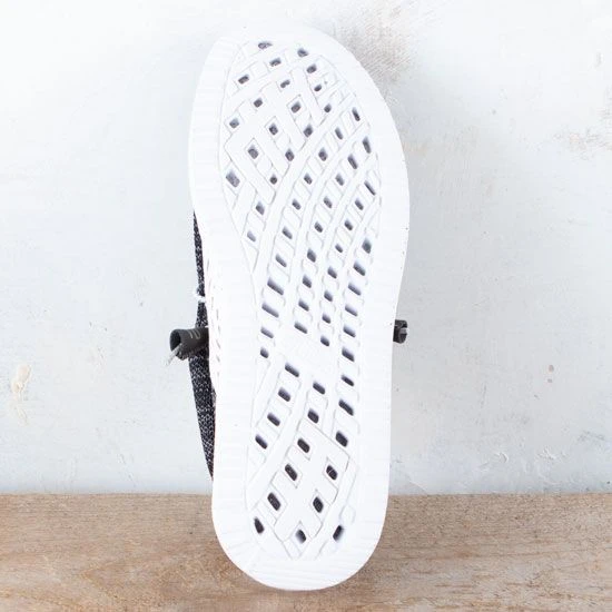 Hey Dude Wally Free Phantom - Image 3